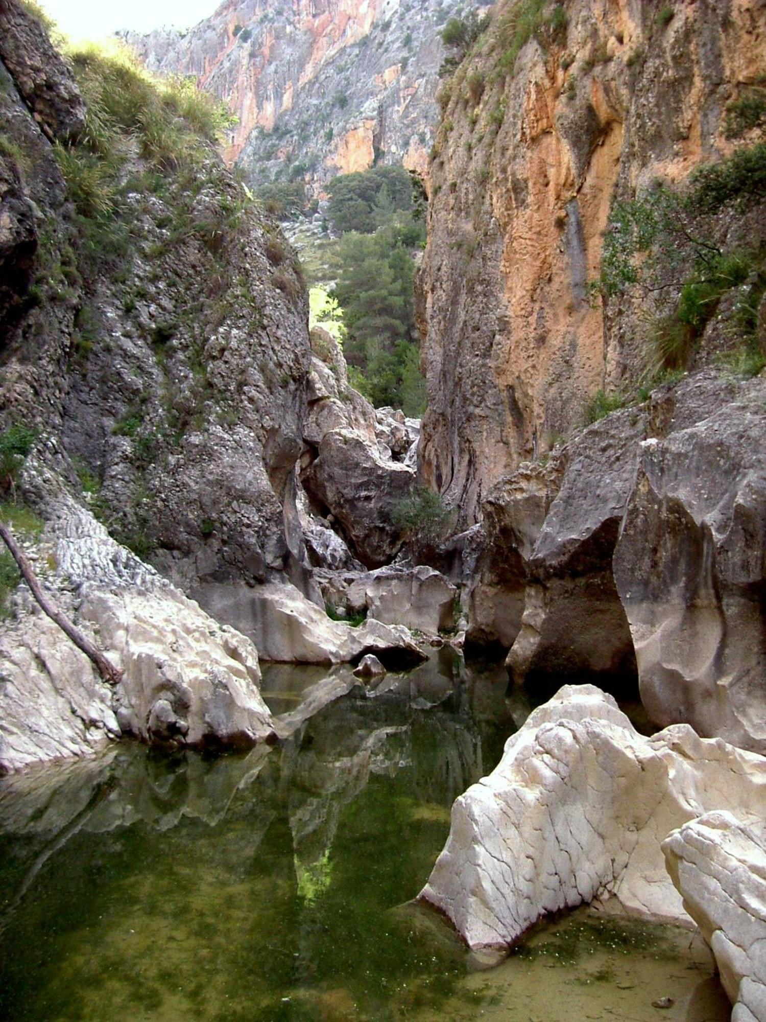 Hotel Ciudad Pozo Alcón Extérieur photo